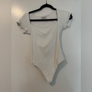 Aritzia contour bodysuit
